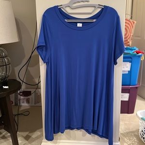 NWT Honey & Lace XL blue top